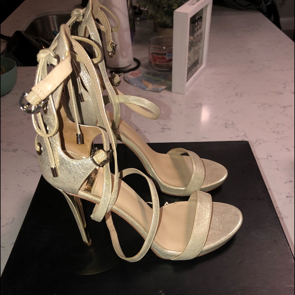 Marciano heels